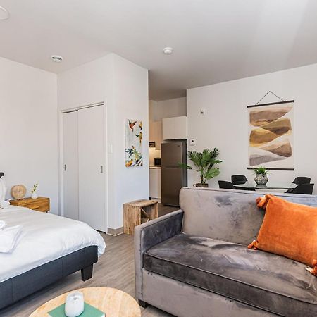 Wonderful New Studio Close To Mount Royal By Den Stays Montréal Zimmer foto