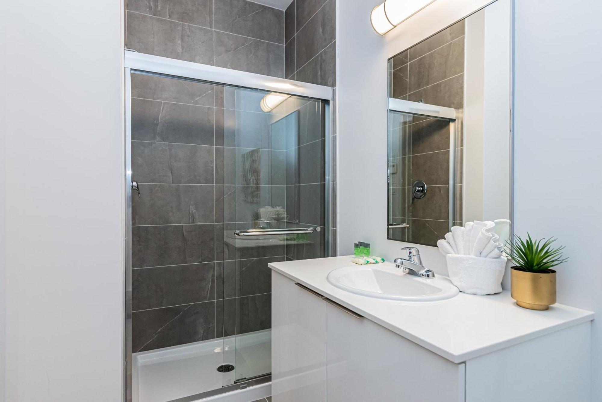 Wonderful New Studio Close To Mount Royal By Den Stays Montréal Zimmer foto