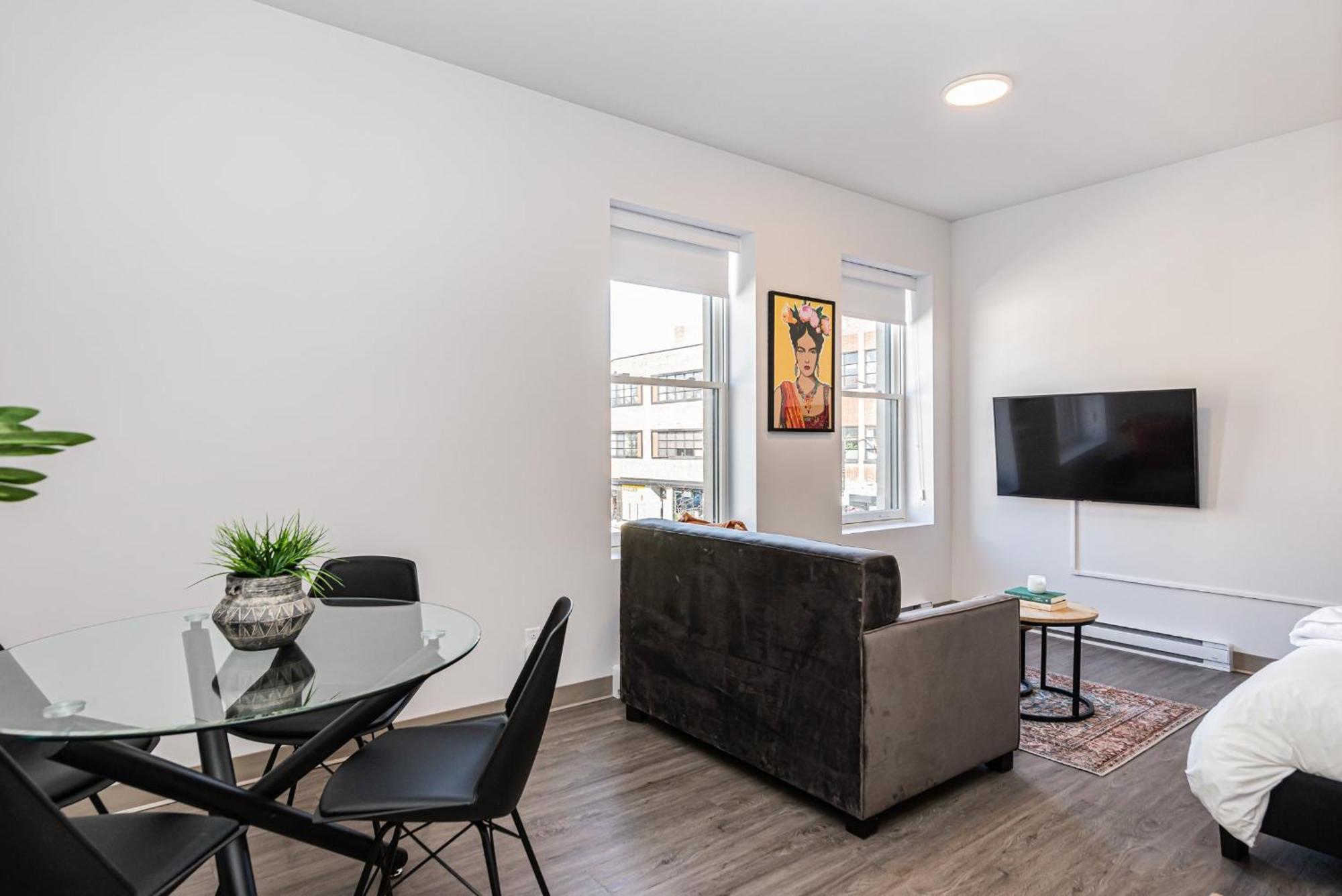 Wonderful New Studio Close To Mount Royal By Den Stays Montréal Zimmer foto